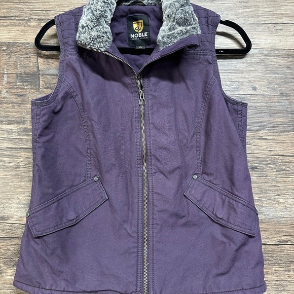 Noble Equestrian Purple Women's Vest Horse Riding - Picture 1 of 7